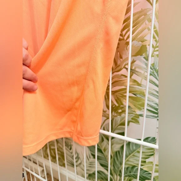 Nike Orange Women’s Light Athletic Top - Picture 4 of 4